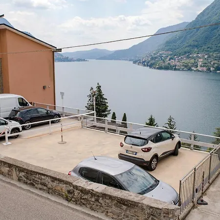 Holiday home La Casa Di Nonna Franca - Vista Lago Con Parcheggio